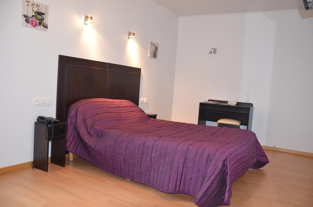 Logis Auberge De L'Allagnonette Saint-Poncy Bagian luar foto