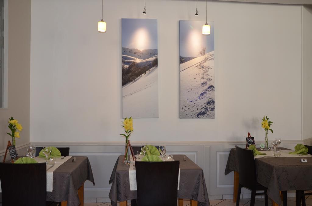 Logis Auberge De L'Allagnonette Saint-Poncy Bagian luar foto