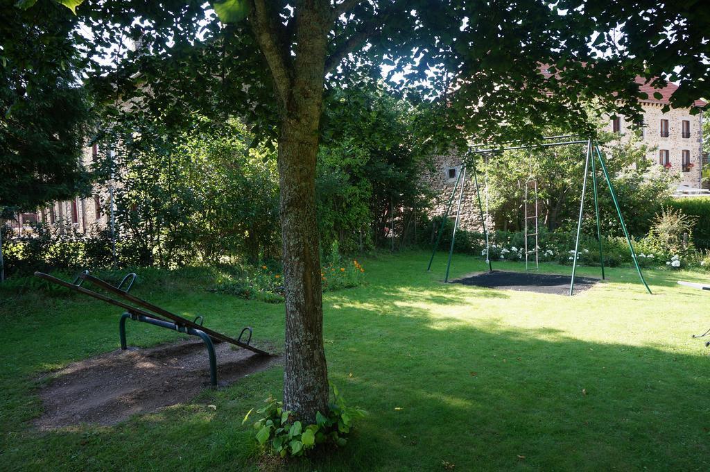 Logis Auberge De L'Allagnonette Saint-Poncy Bagian luar foto